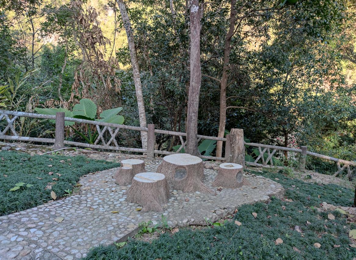 清远避暑温泉山庄,清远森林温泉