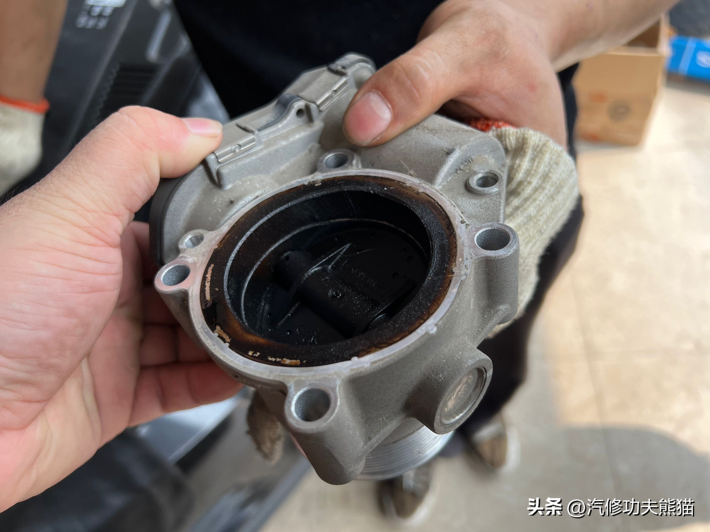 大众途观l2.0t2022保养复位,途观l2017款380tsi四驱豪华版保养