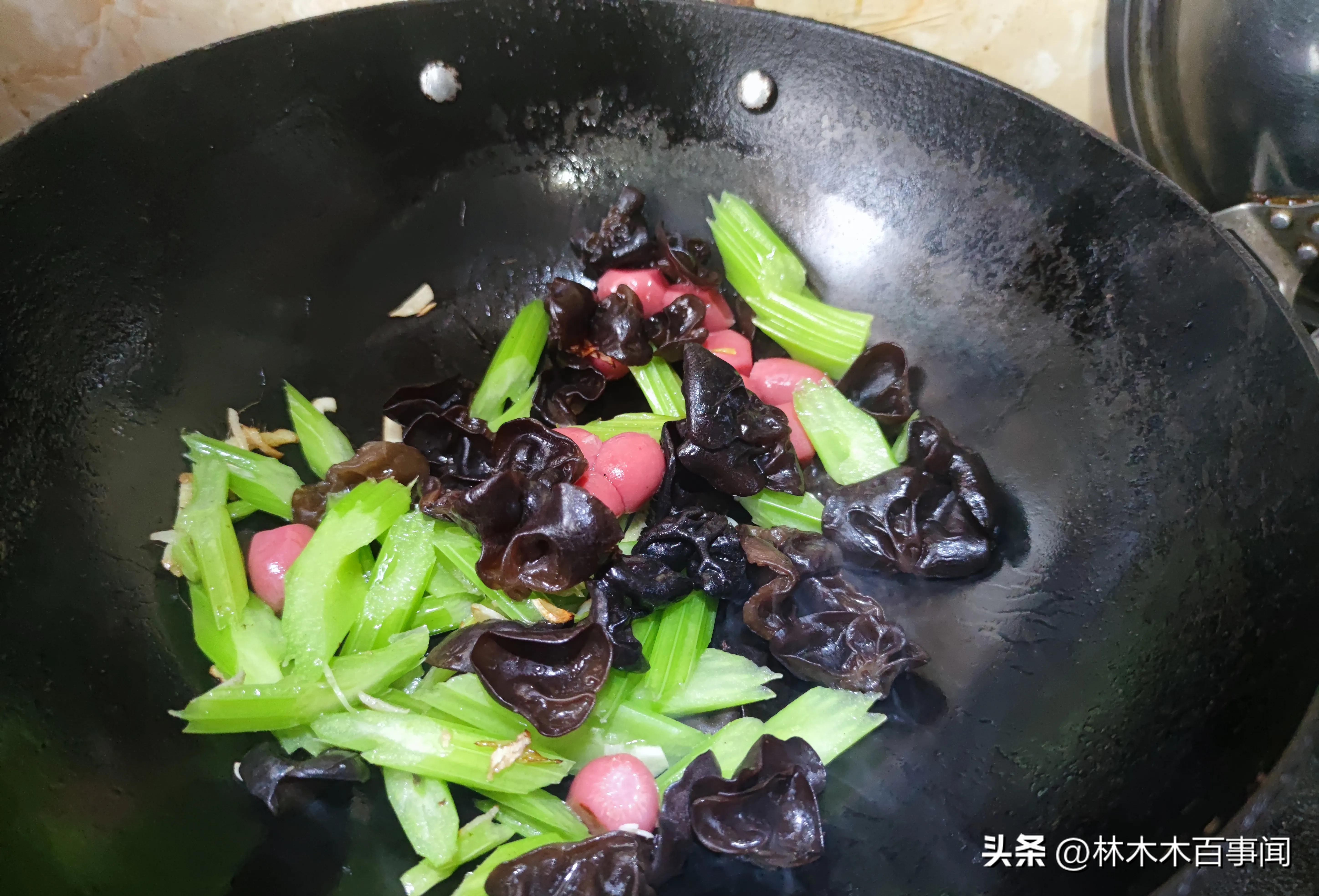 入伏后提醒大家少吃绿豆,三伏天绿豆和什么煮降暑