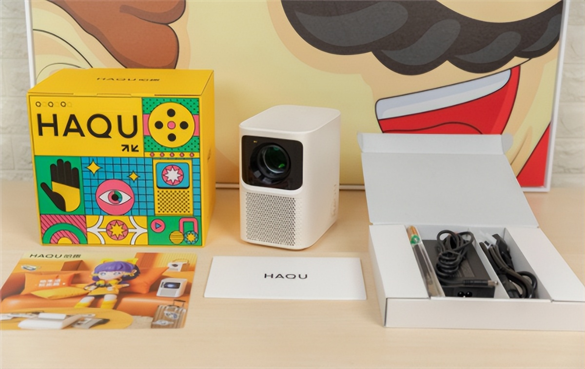 家用投影仪性价比高的品牌有哪些,高端家用投影仪哪个品牌比较好