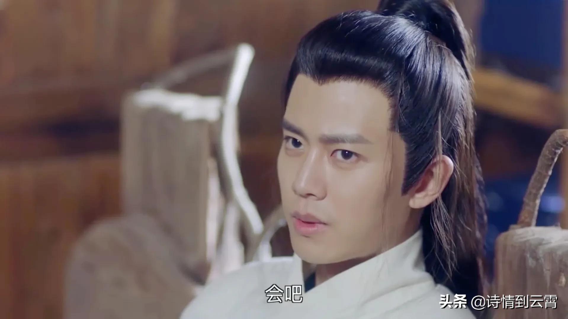 锦衣之下今夏知道陆绎被打入牢中,锦衣之下陆绎得知真相