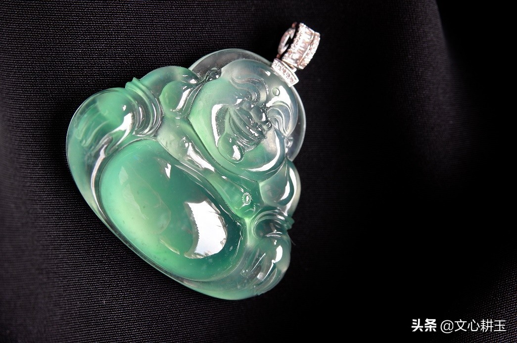 最大的蓝宝石价值,世界最大的蓝宝石