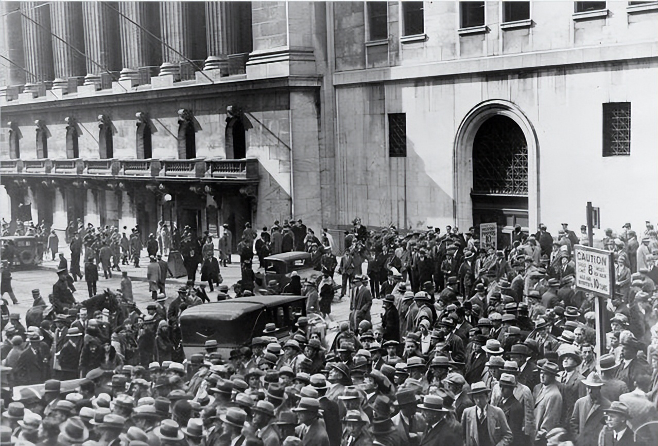 2021年中国和美国gdp排名,美国gdp什么时候全球第一的