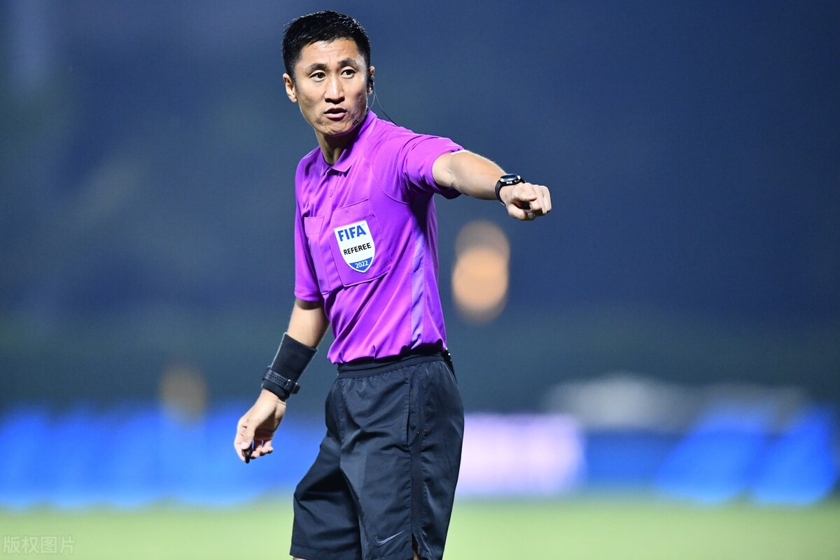 仿佛高考压轴大题：马宁做对了吗？蓉城庆祝流程走完进球却被吹掉