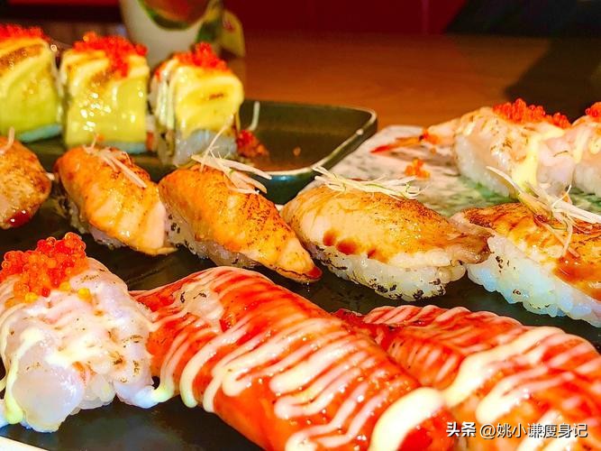 减脂期到底该怎么吃附食谱,天天节食也能成功减脂的必备方法