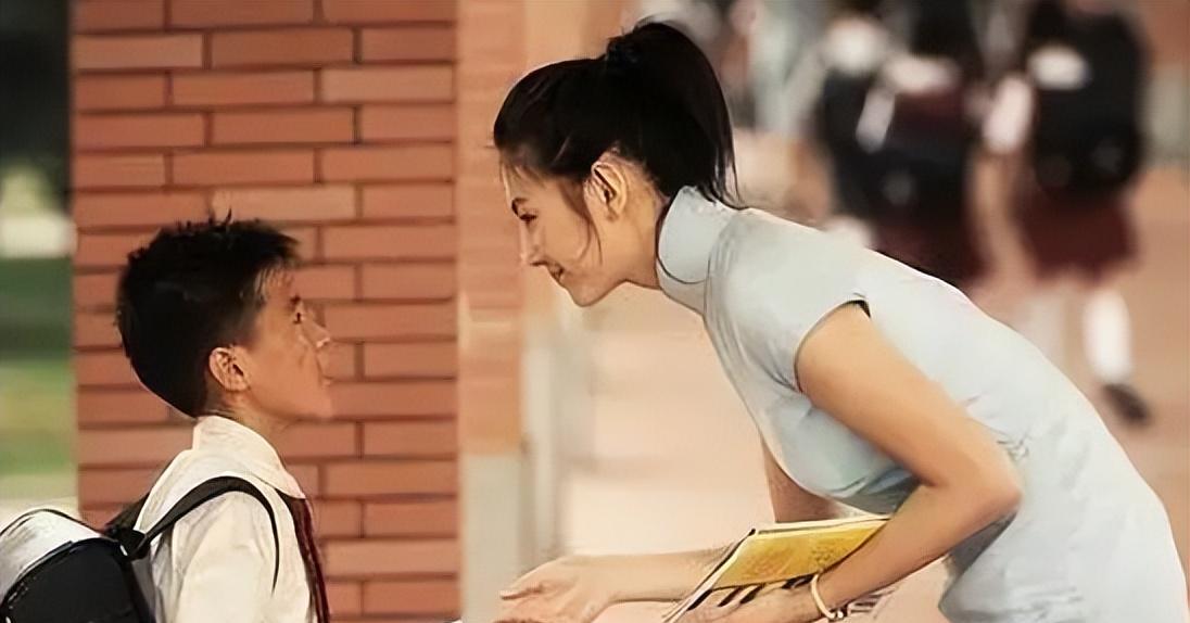 张雨绮身姿曼妙美到让人窒息,张雨绮惊艳写真动态