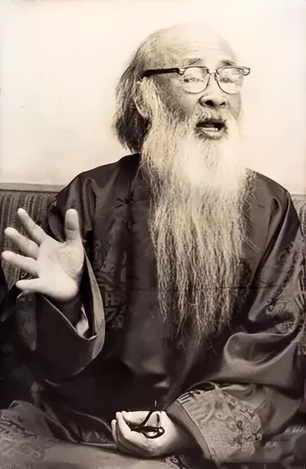 搞艺术的男人性格,搞艺术的人浪漫又多情