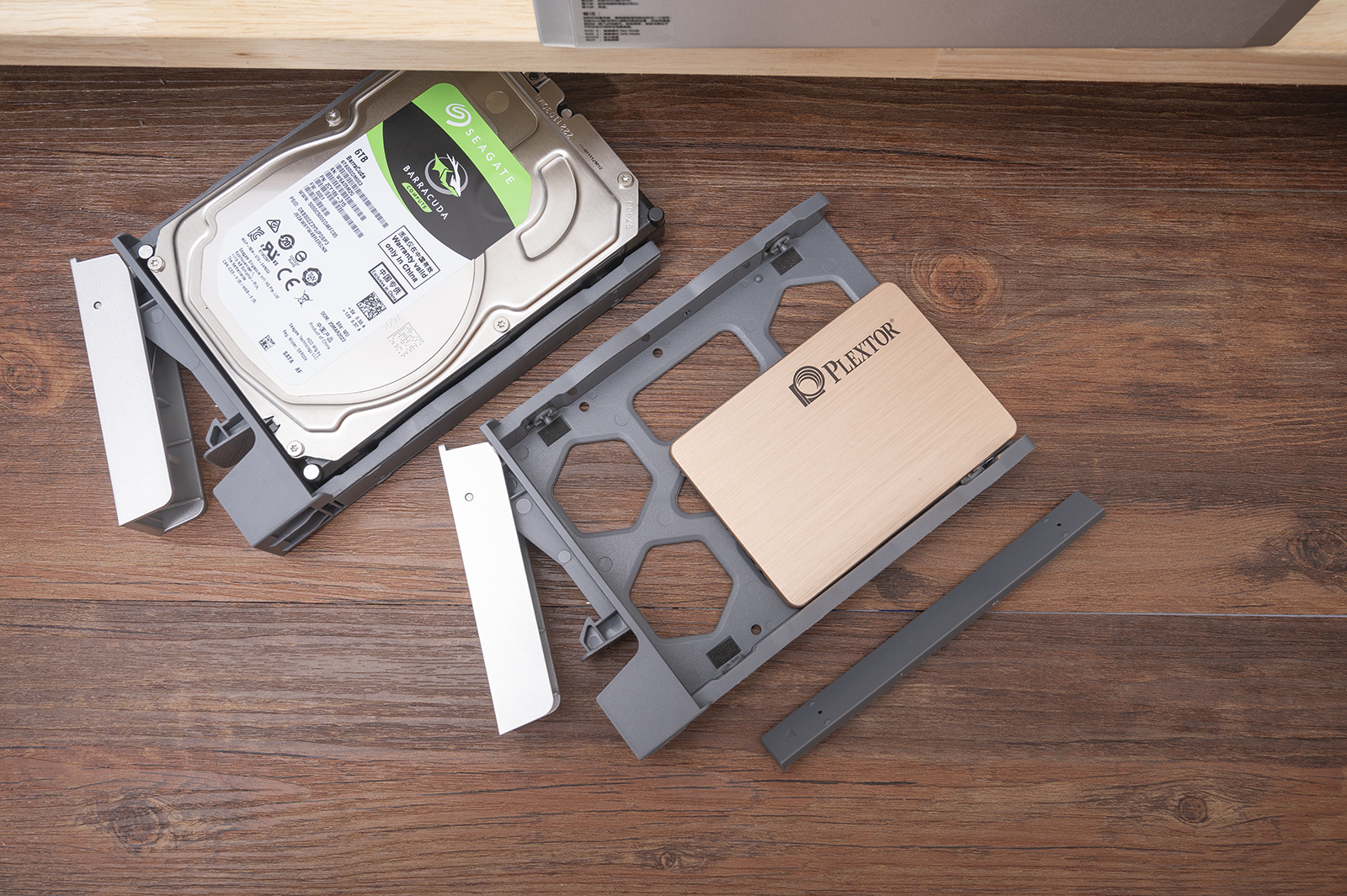 常用数据备份方式磁盘阵列,raid磁盘阵列到底哪个安全