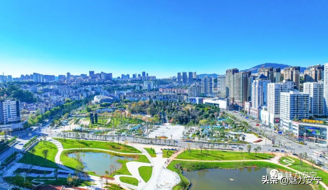 鐖变笂杩欒瘲鎰忕殑鐢熸椿,鐖变笂杩欒瘲鎯呯敾鎰忕殑鐢熸椿