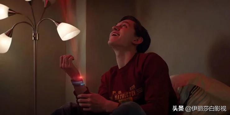 漫威电影里的那些隐藏彩蛋和细节,漫威19部电影的彩蛋解析