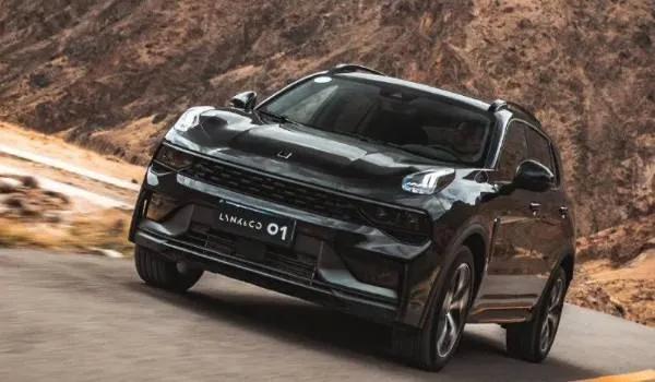 一年狂赚3300亿，恐怖的李书福