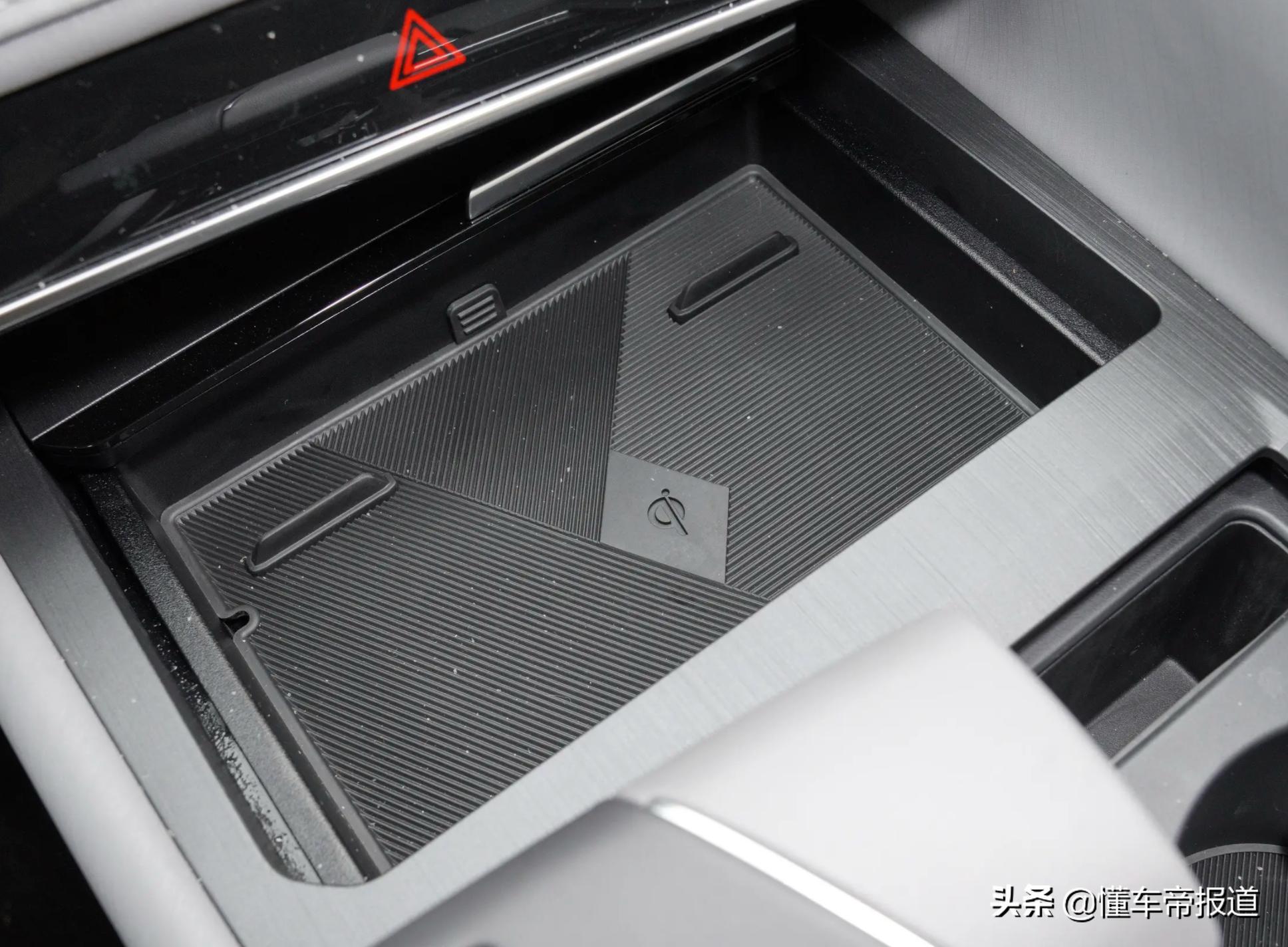 长安cs75plus2.0落地价多少钱,长安cs55plus和cs75plus