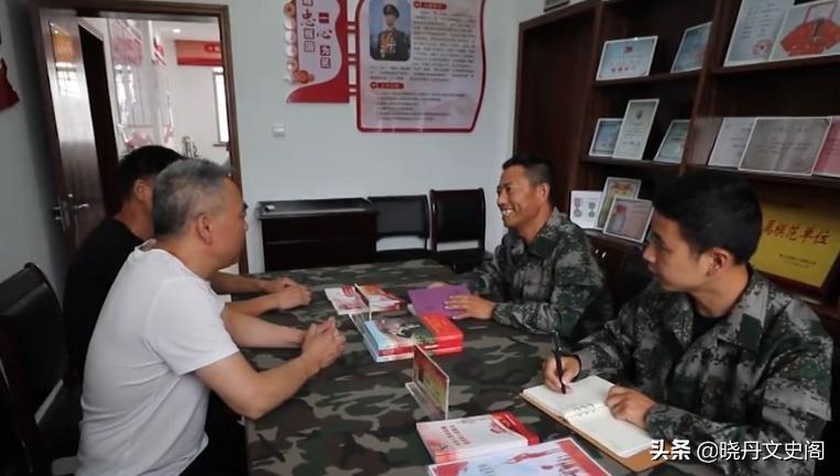 “兵王”王忠心:妻子“笑话”只长胡子不长职位,退役后过得如何