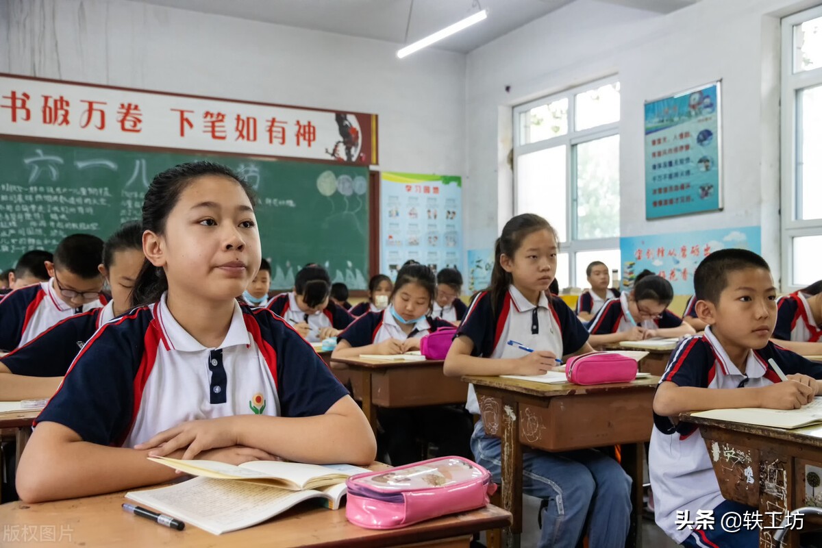 年薪可达100万！中小学教师成为高薪职业？学者提出3点质疑