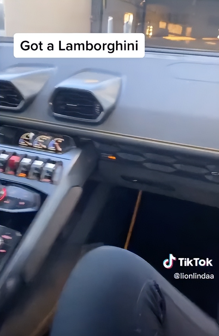 妻子吐槽丈夫对我太抠门,妻子吐槽丈夫对自己抠门