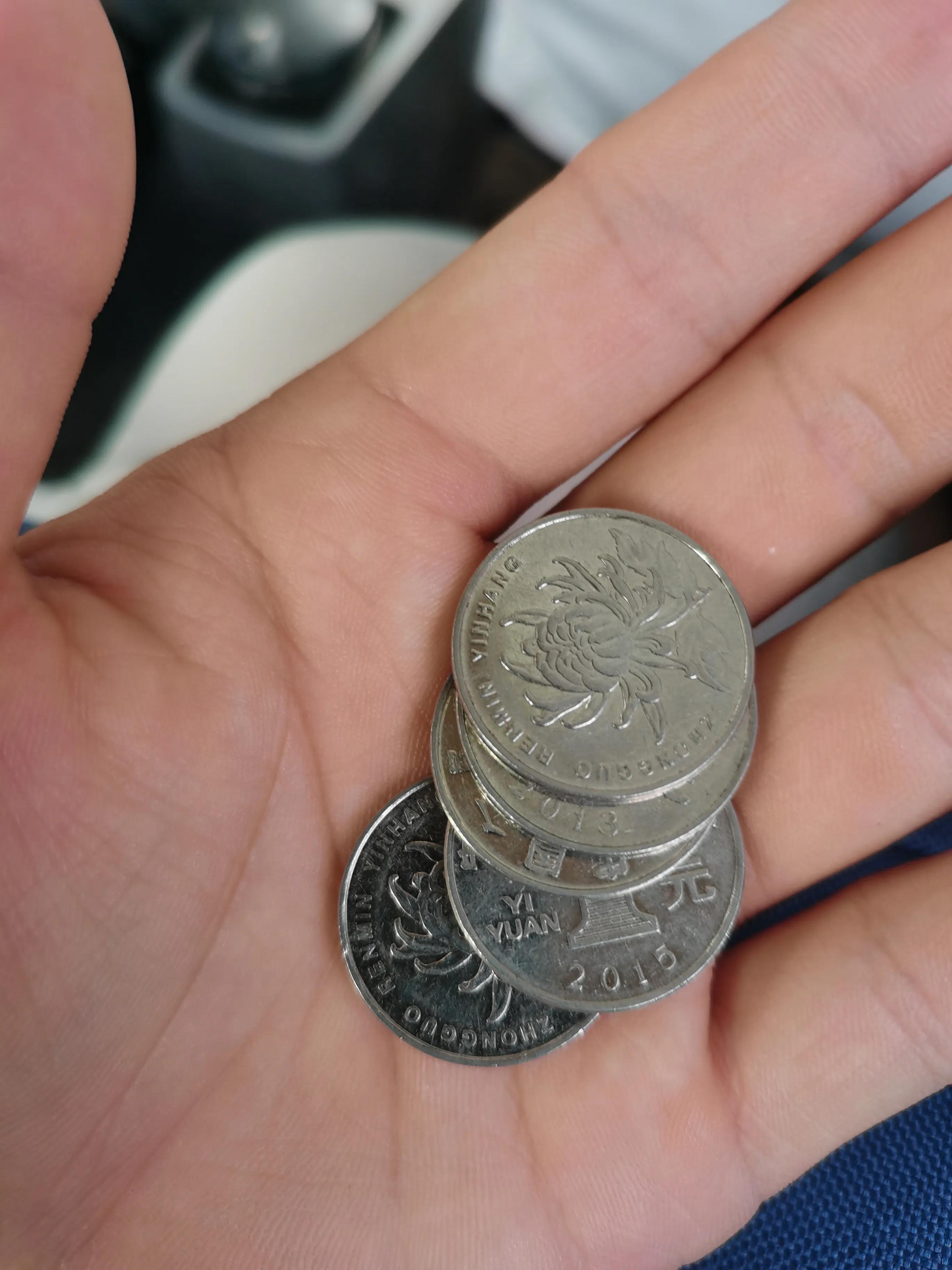 昆明有人文，但似乎不太相信工作