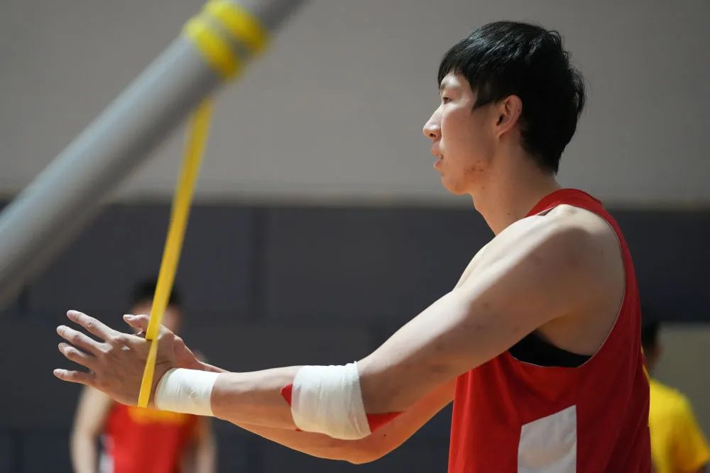 周琦新赛季去向何方,周琦去向郭艾伦新消息