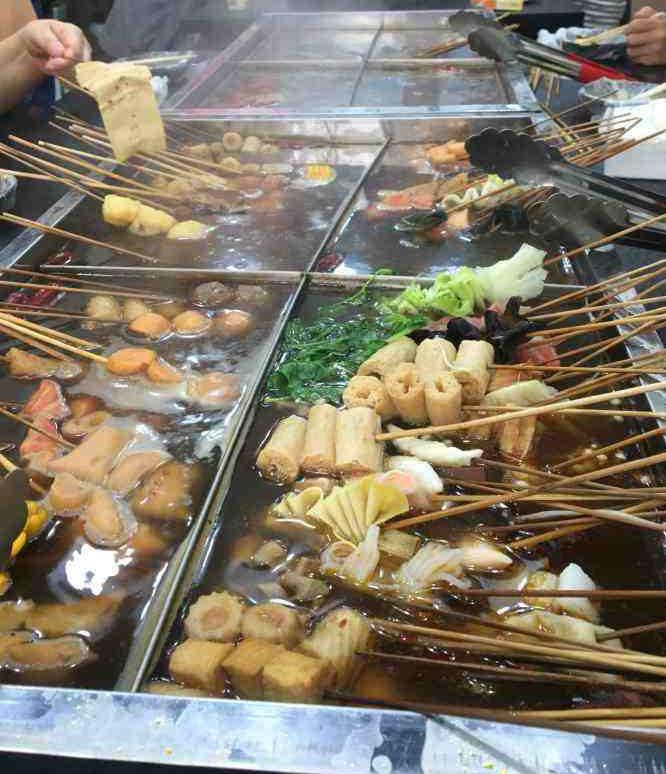 夜市摆摊卖什么小吃最赚钱,合适摆夜摊小吃既简单又赚钱