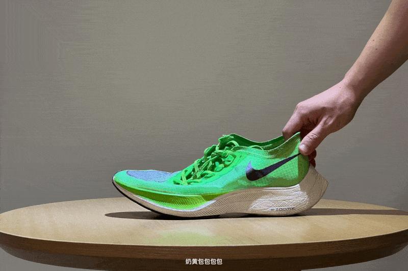 马拉松碳板鞋优势,马拉松next2碳板zoom竞速跑鞋