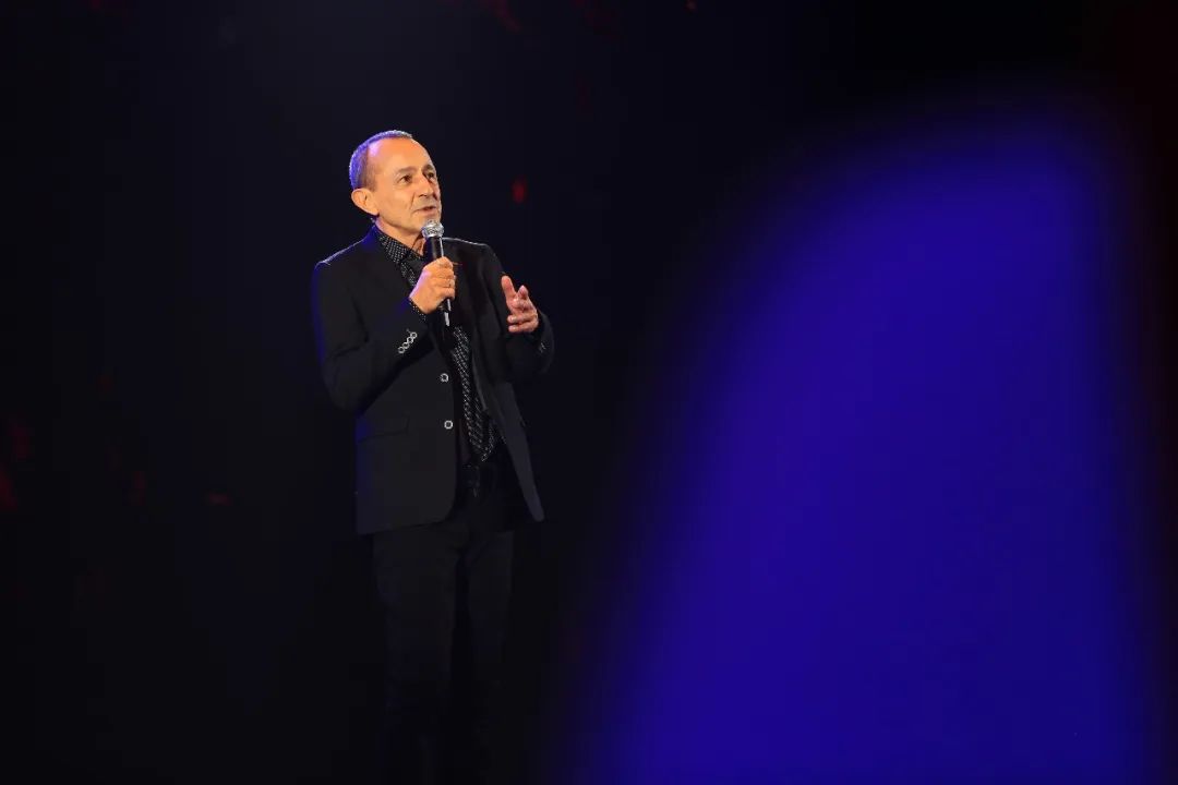 总台电影《北京人：人类最后的秘密》《就是要跑》《飞越苍穹》重磅发布