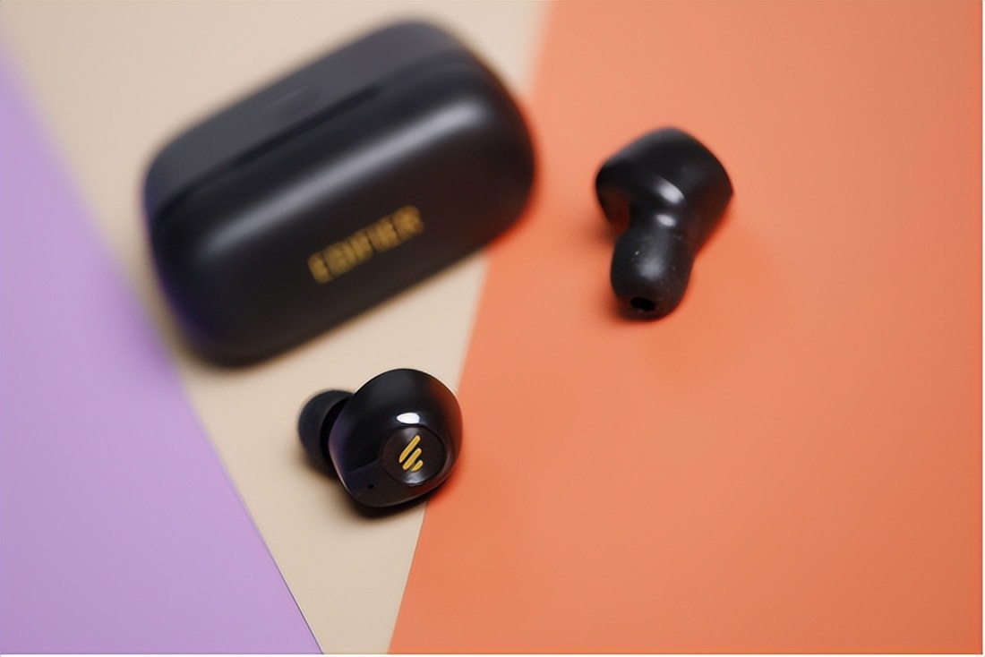 有什么好用的100多头戴式蓝牙耳机,有哪些品牌的蓝牙耳机值得推荐