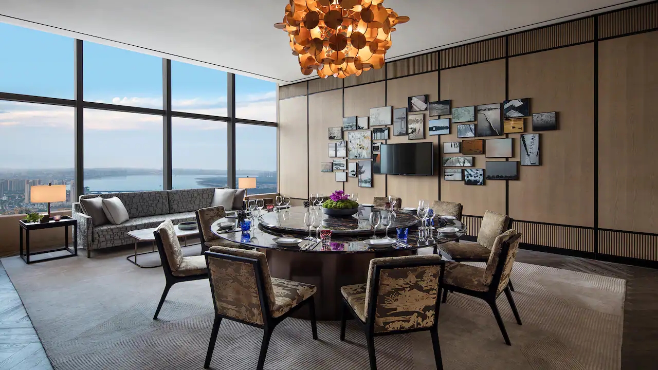 电动餐桌如何操作,电动餐桌冷知识