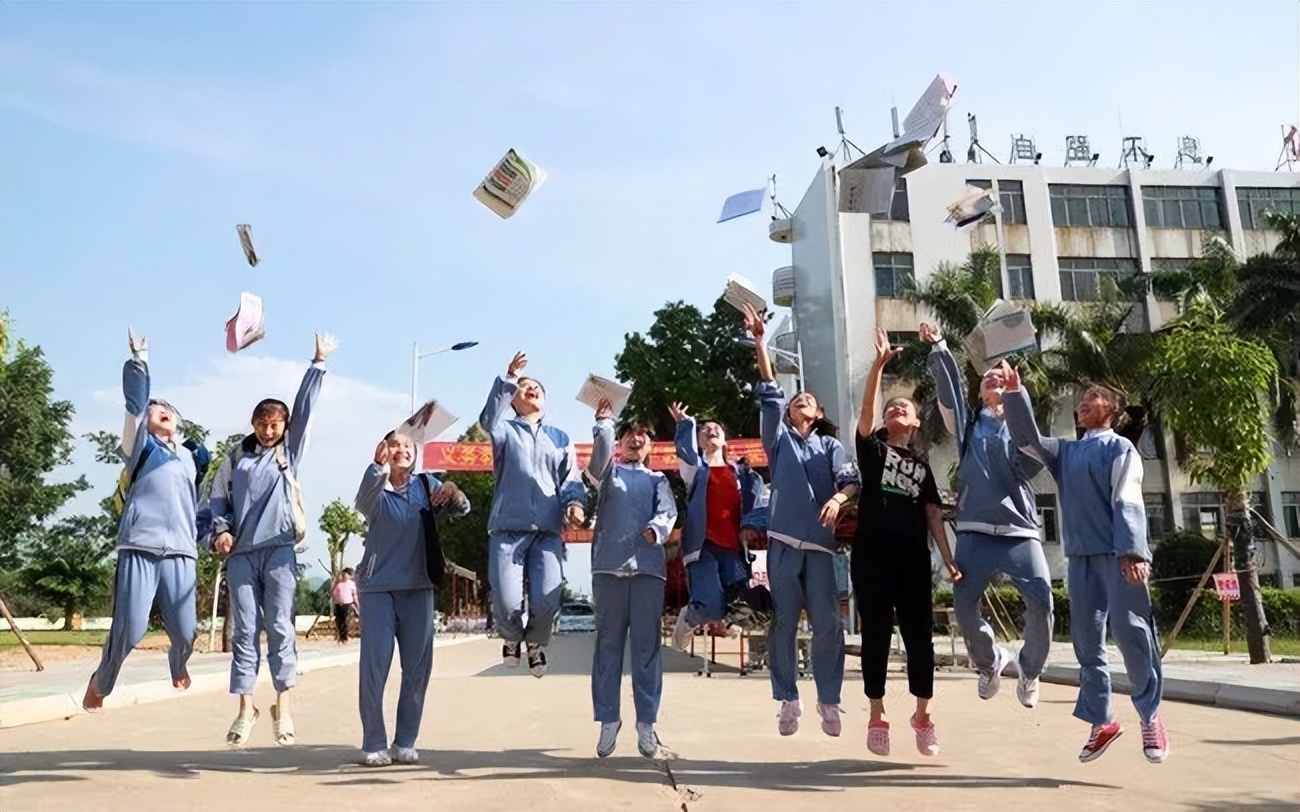 六月流火还是七月流火,六月流火诗句