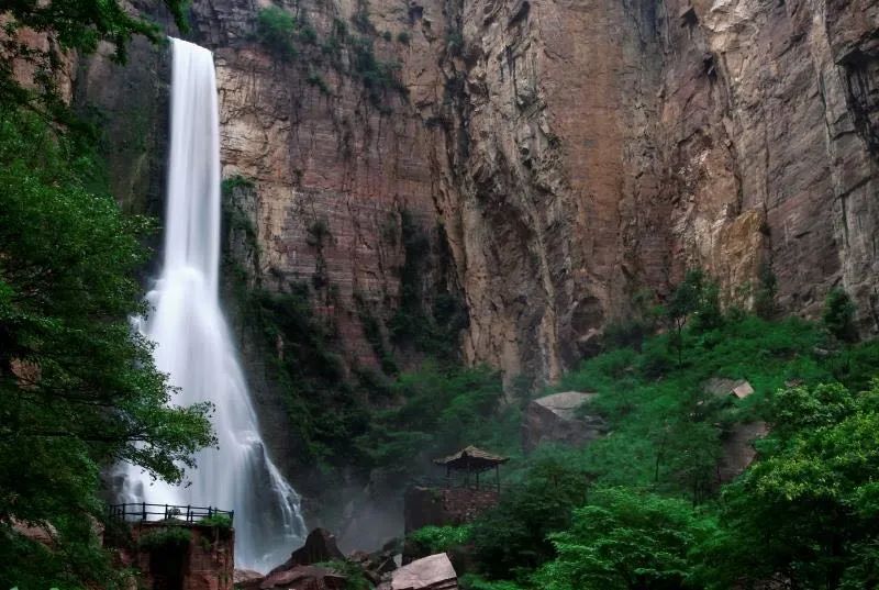 红岩绝壁大峡谷攻略,红岩绝壁太行大峡谷