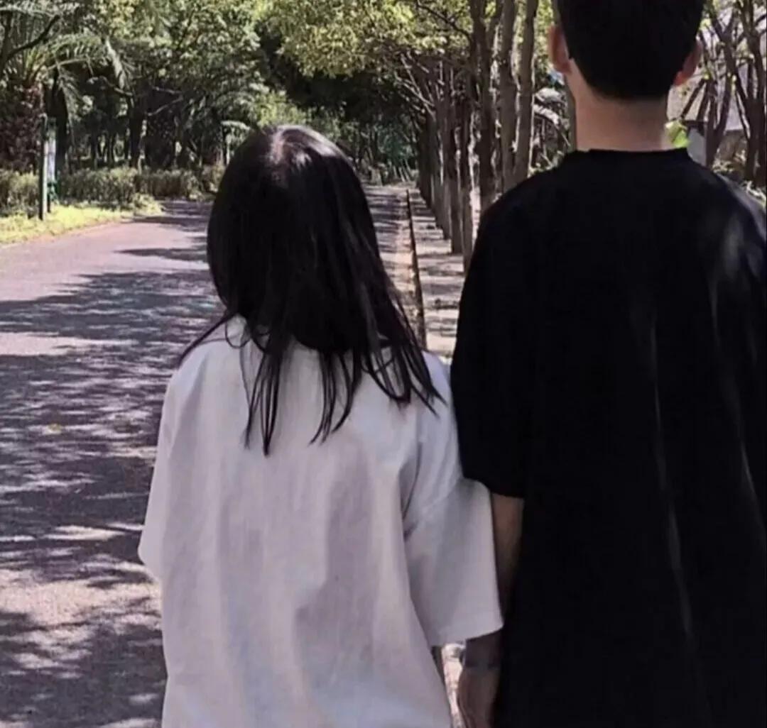 520创意文案图片,520浪漫文案黄金珠宝店