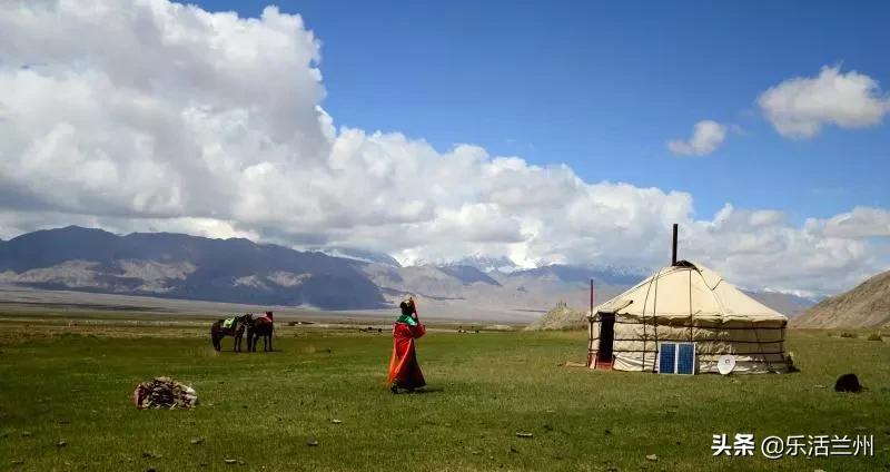 甘肃肃北县的地理位置,甘肃肃北有什么特色