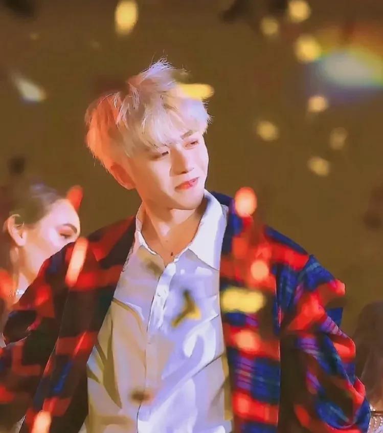 蔡徐坤被黑得最厉害的时候,如何看待蔡徐坤被全网黑