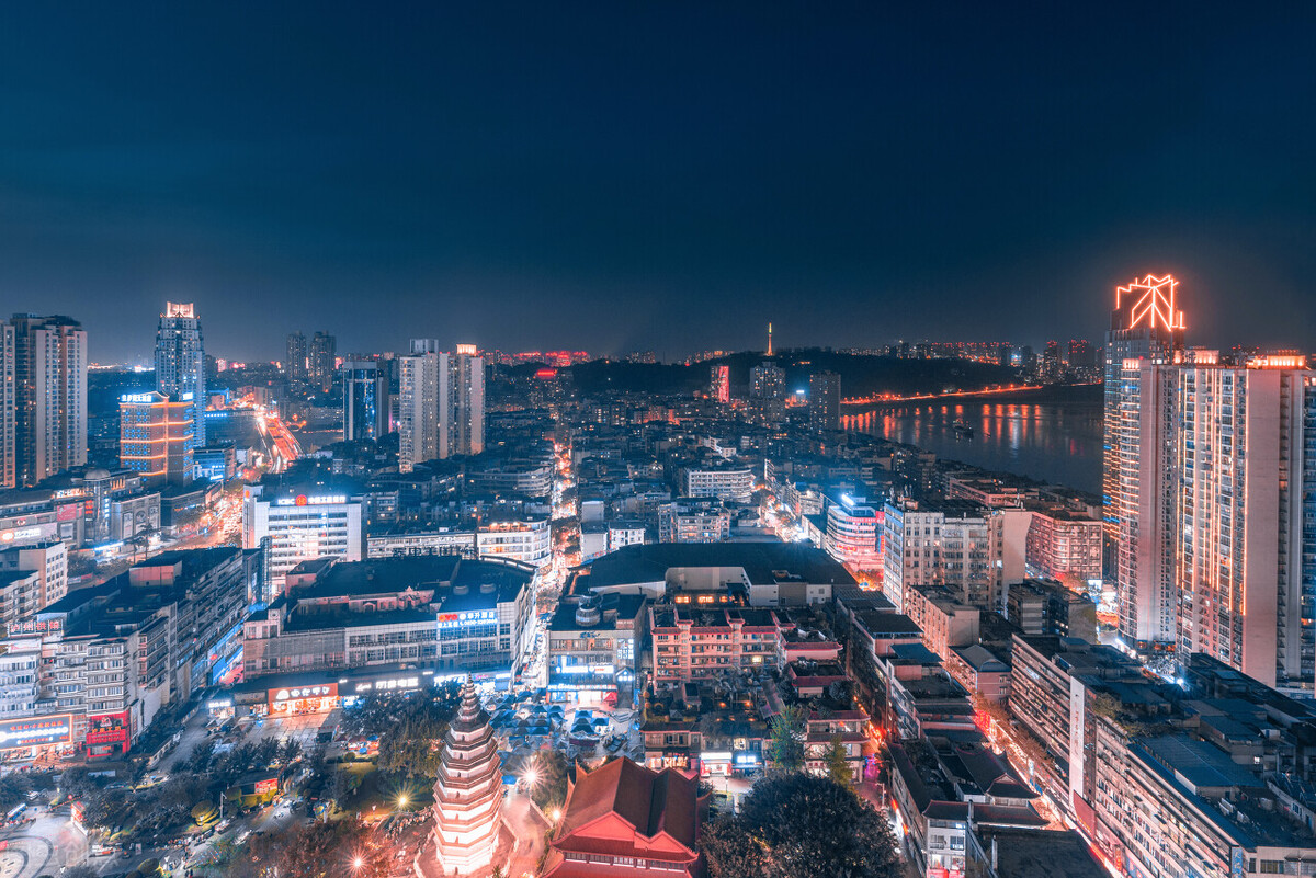 中国的10大火炉城市你都了解吗,中国四大火炉重庆武汉