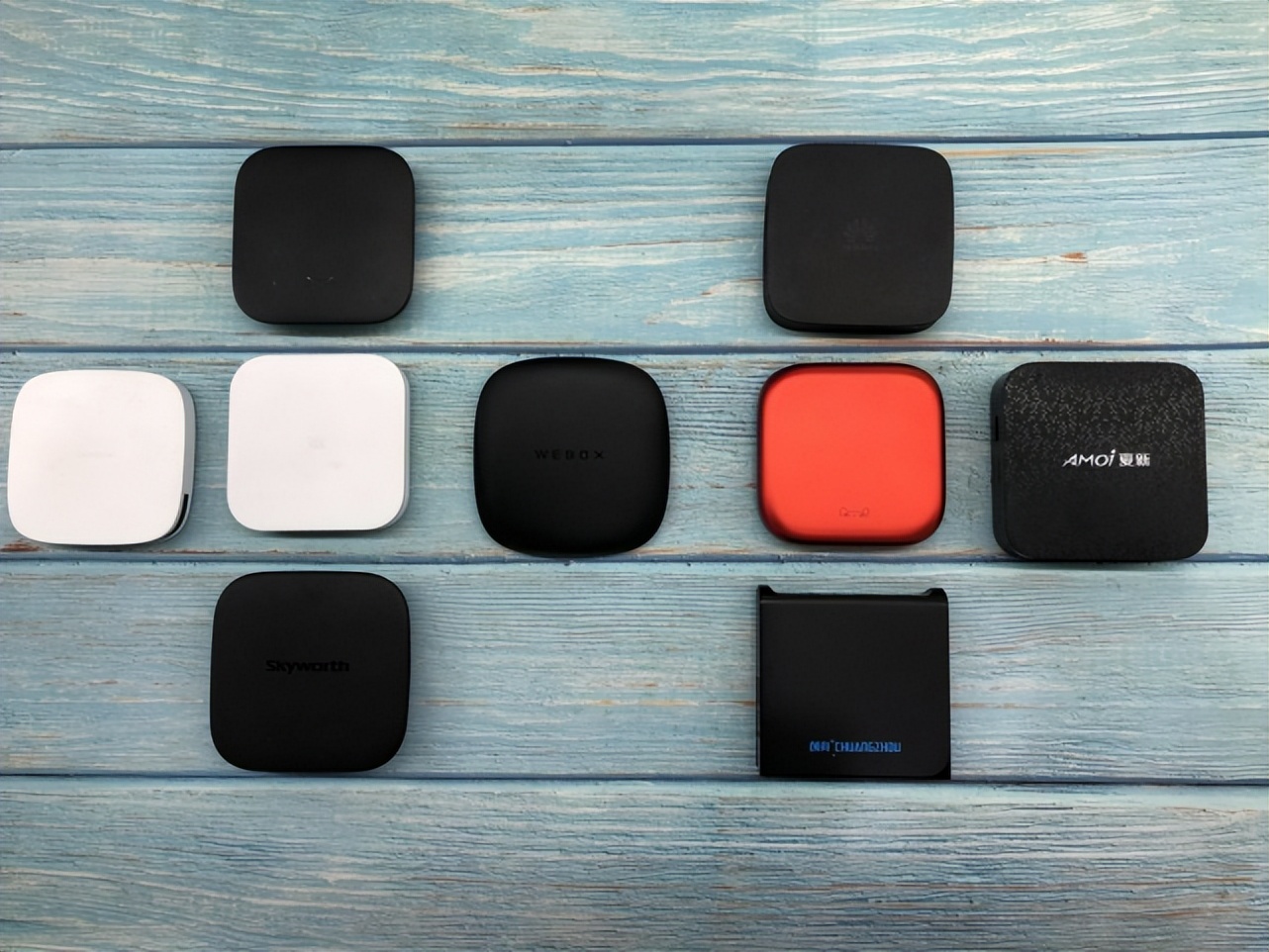 热门电视盒子对比测评,市面上的电视盒子测评