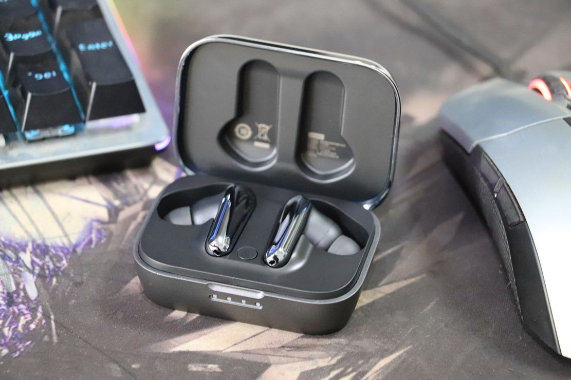 联想TC550无线降噪耳机：精致音乐享受，轻“耳”易举