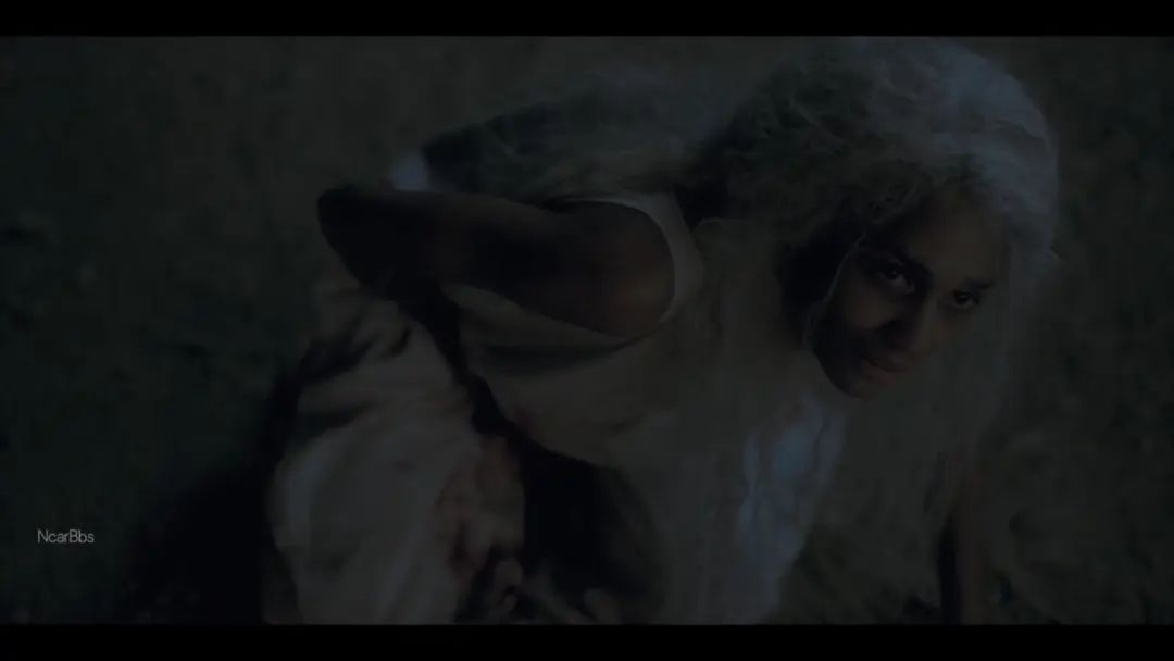 《龙之家族》E06：分娩就是战场