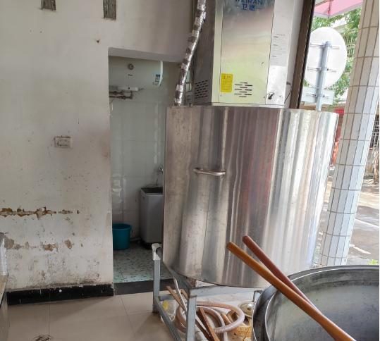 小酒坊烧的酒对人有害吗,农村小酒坊酿的酒是真的吗