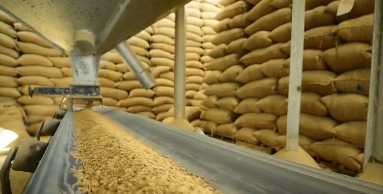 美国为什么向中国出口粮食,美国为何要向我国出口粮食