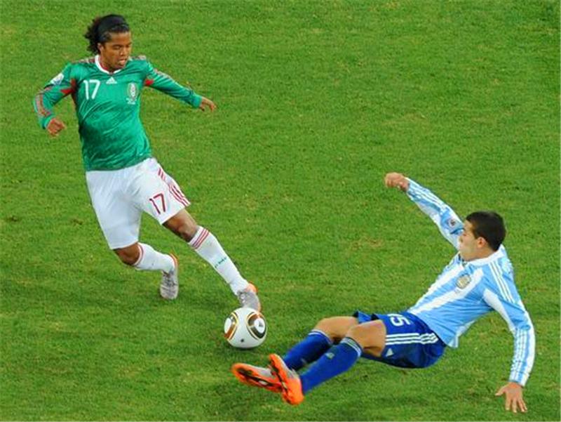 传说中的小罗接班人，却与梅西位置重叠，遭瓜帅清洗纯属咎由自取