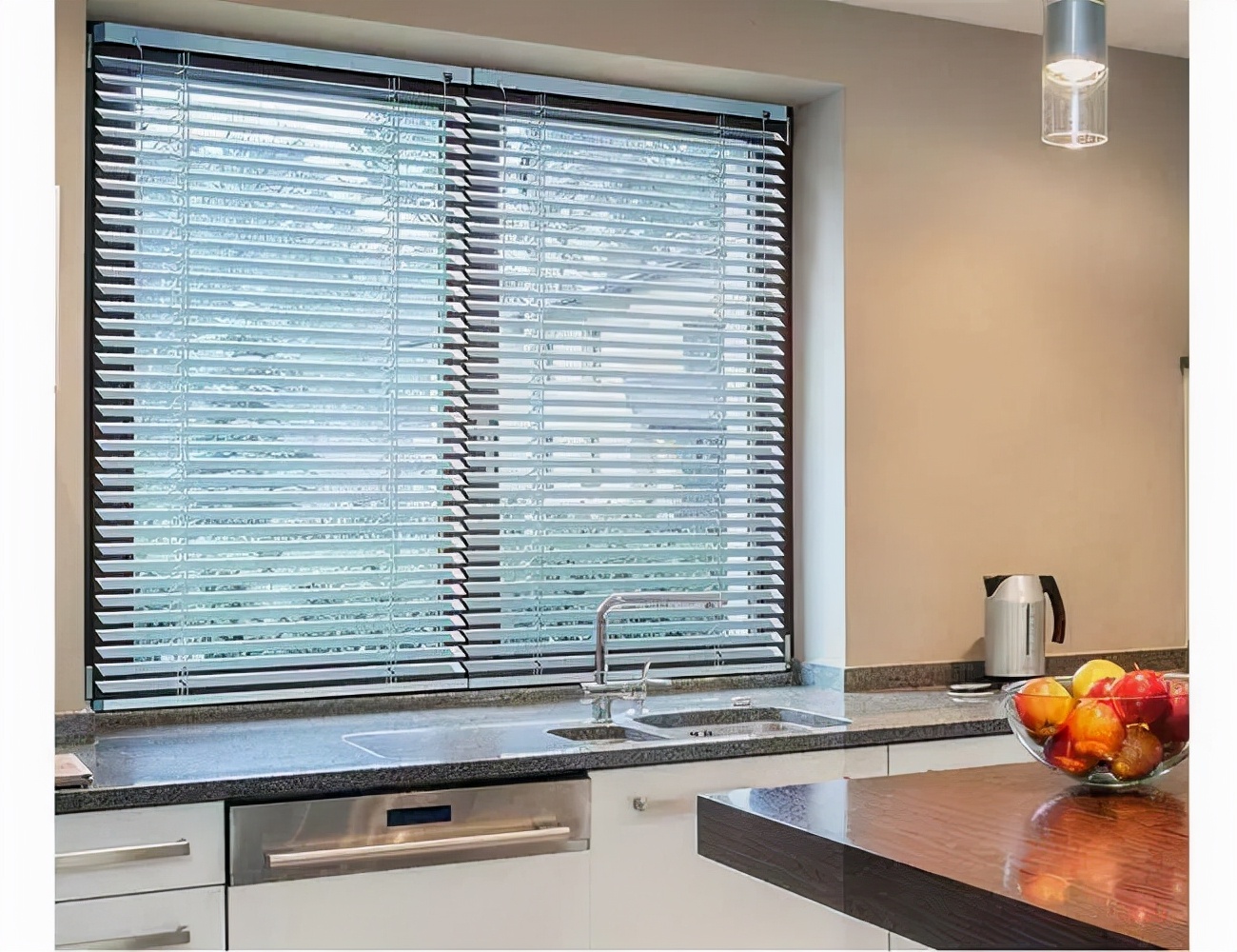 颜值高的窗帘,自己家窗帘怎么装好看又美观