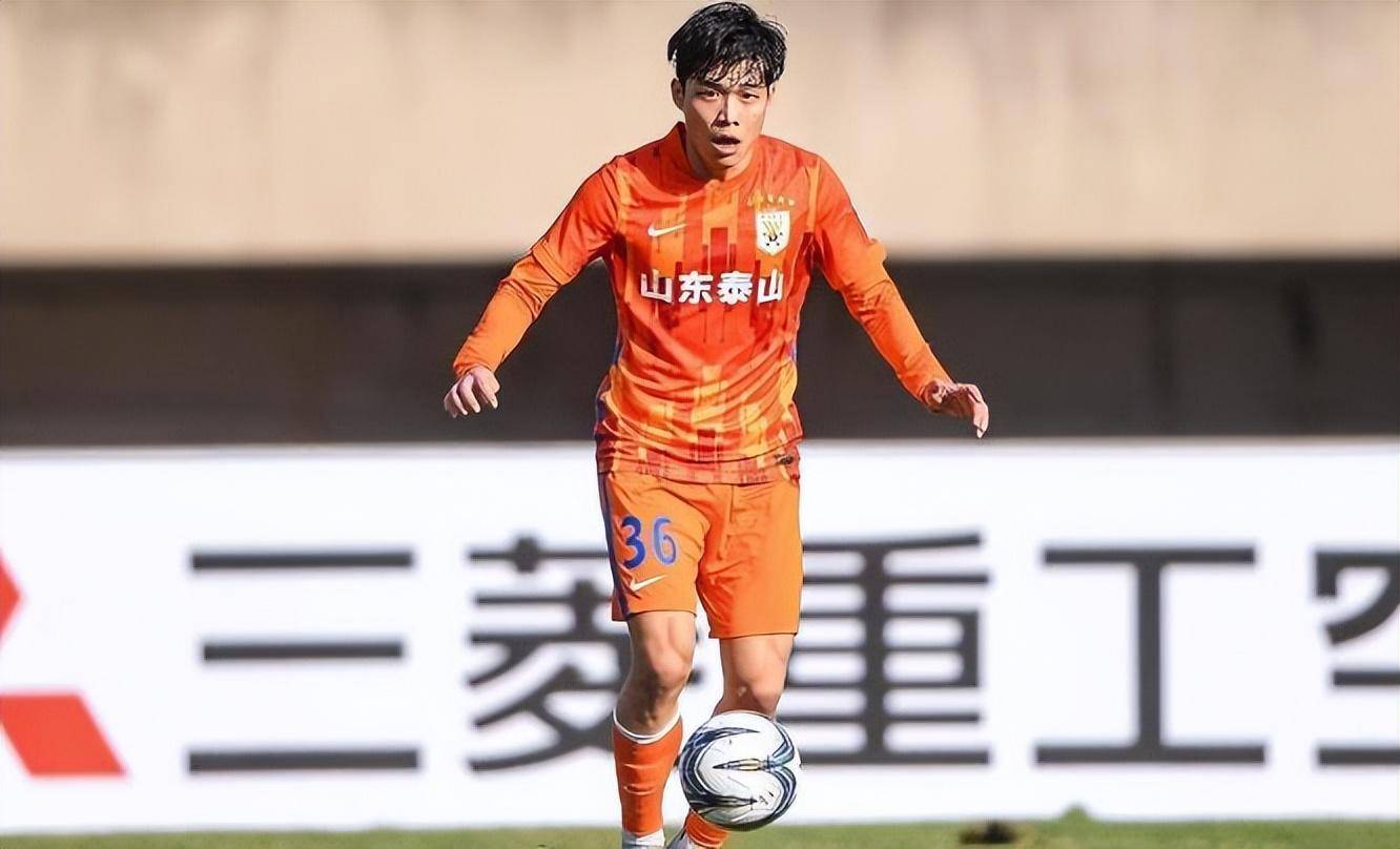 国脚赵明剑月薪一万多,国脚赵明剑