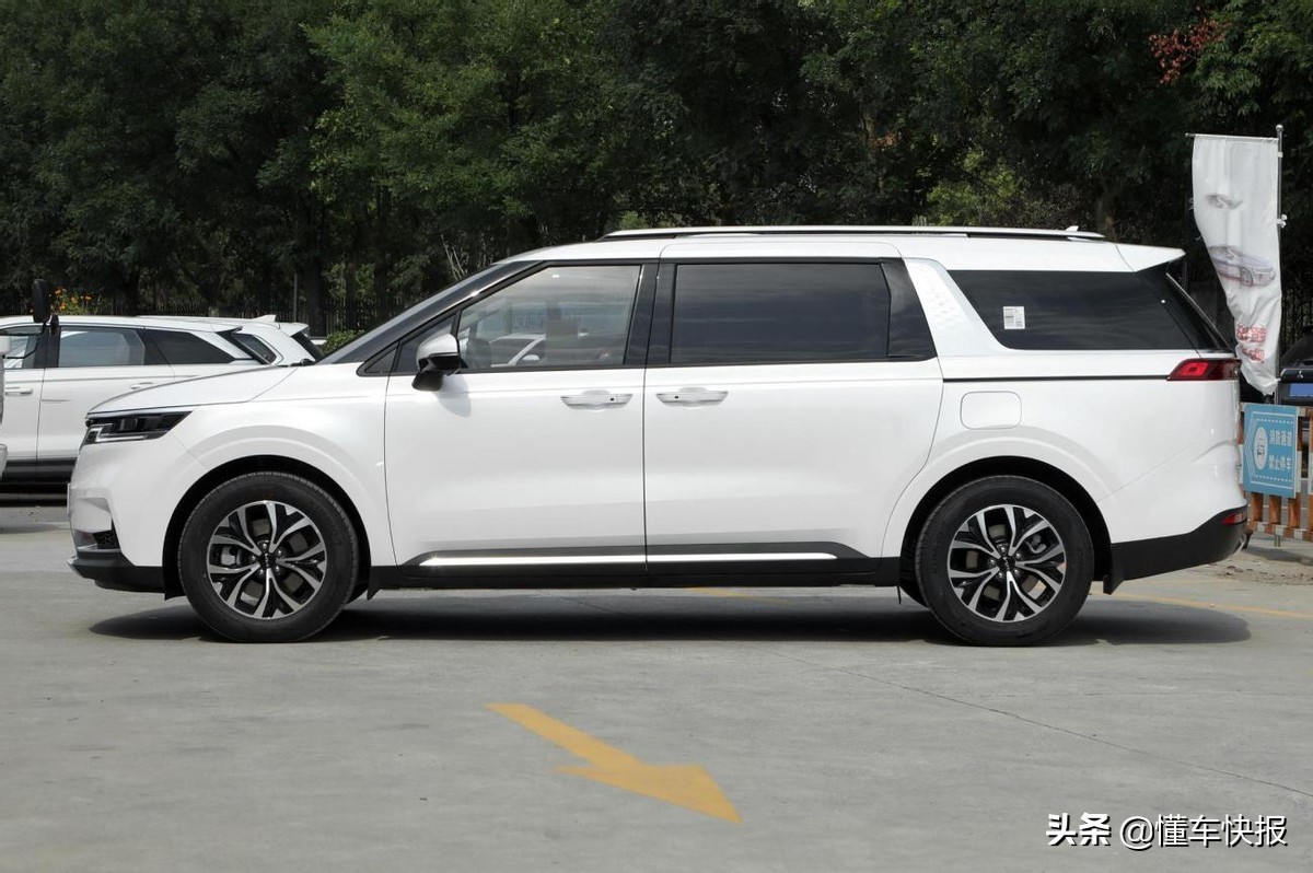 起亚第四代嘉华功能使用讲解,起亚第4代越界mpv怎么样