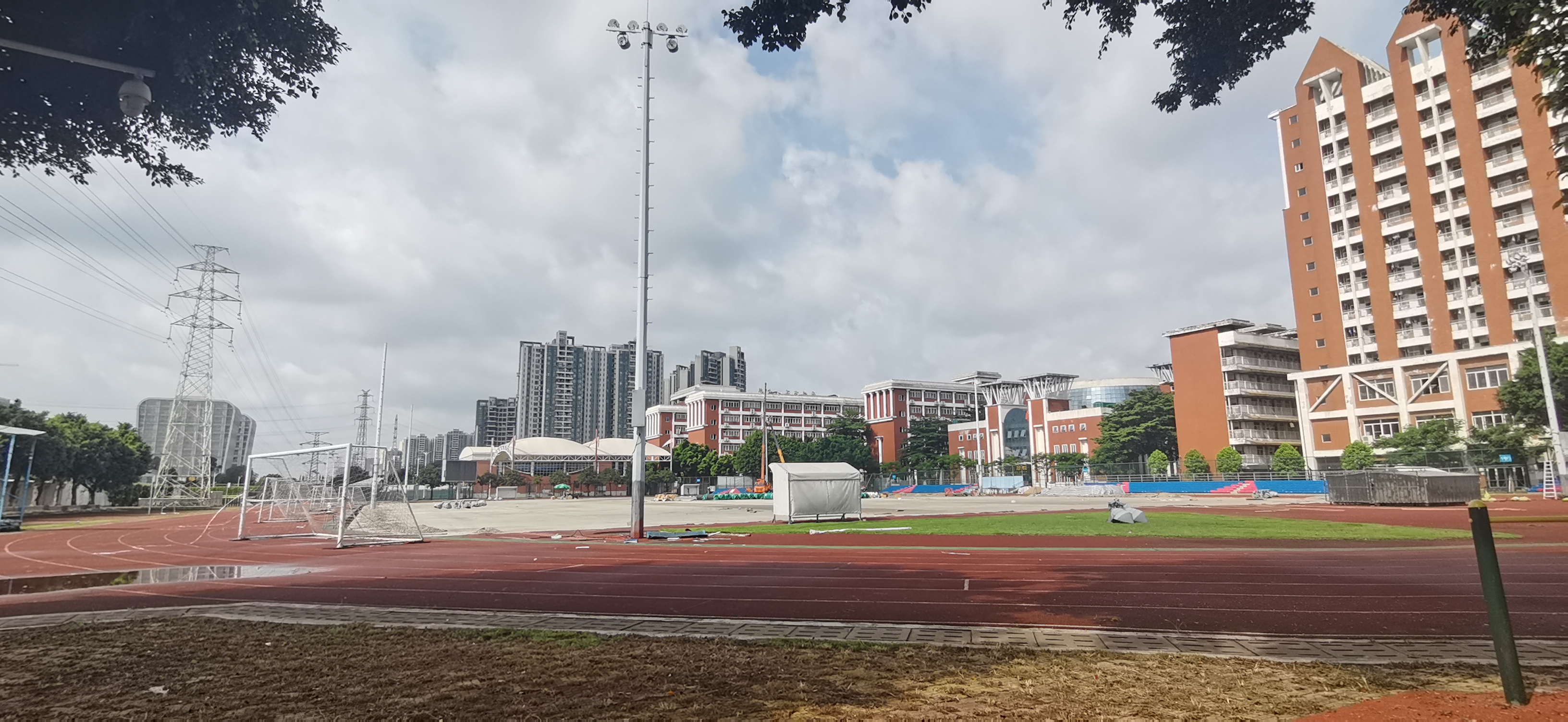 led灯球场灯,能照亮整个篮球场的移动led灯