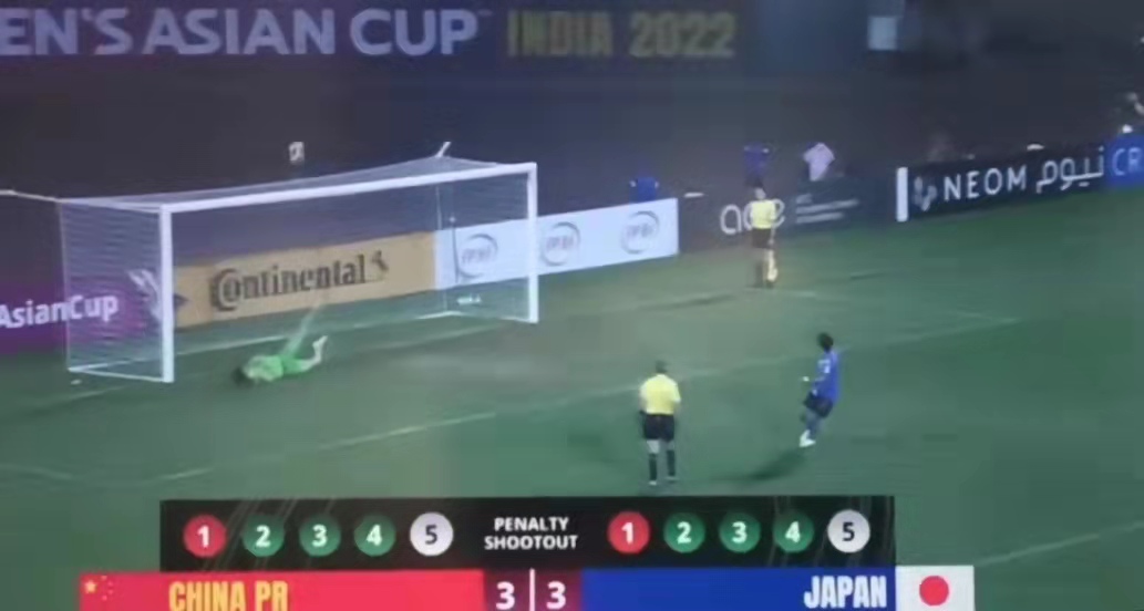 女足又赢了！男足吃了归化*阳药壮**为啥还是扶不起的阿斗？