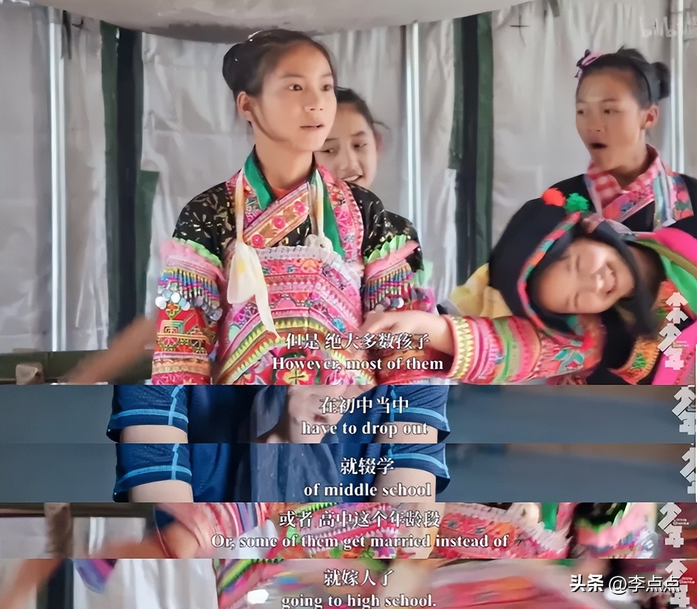 28岁女儿买200多鞋子是啃老吗,28岁女儿买200多鞋子父母不给买