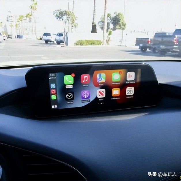 马自达3两厢版2024款,2023款马自达32.0质擎版配置