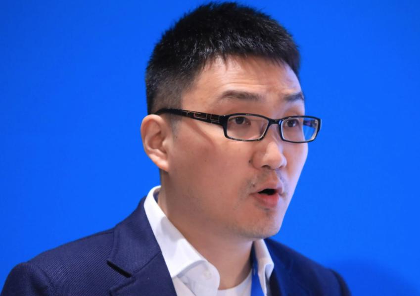 拼多多黄峥辞职前卖出股票多少,黄峥辞任拼多多董事长后个人财富