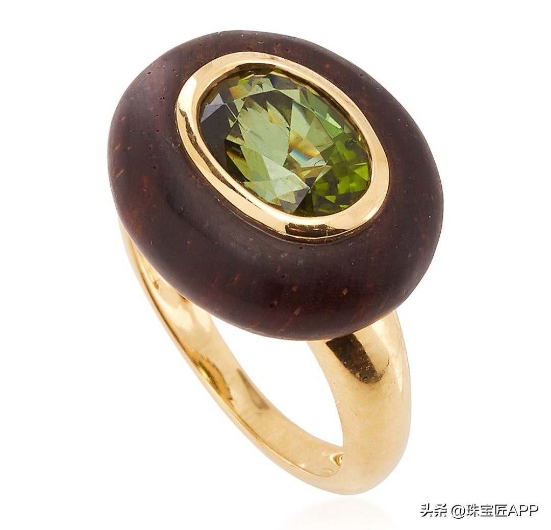 化朽木为神奇？比彩宝还高级？6大品牌25款木质珠宝，惊艳全场