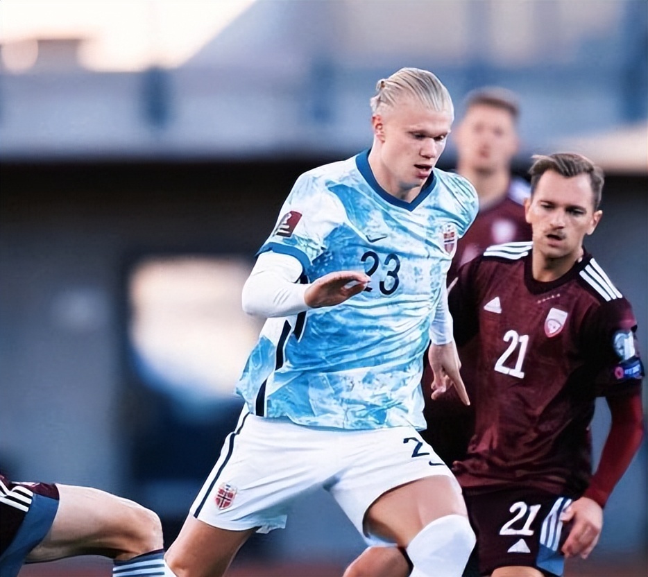 哈兰德打破个人进球纪录，为曼城夺冠保驾护航