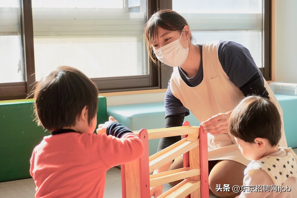 日本新冠感染人数超400人,日本接种新冠疫苗数量最新