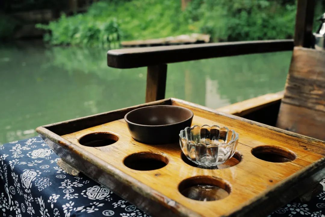 春天的潺潺溪水,春天的顶流